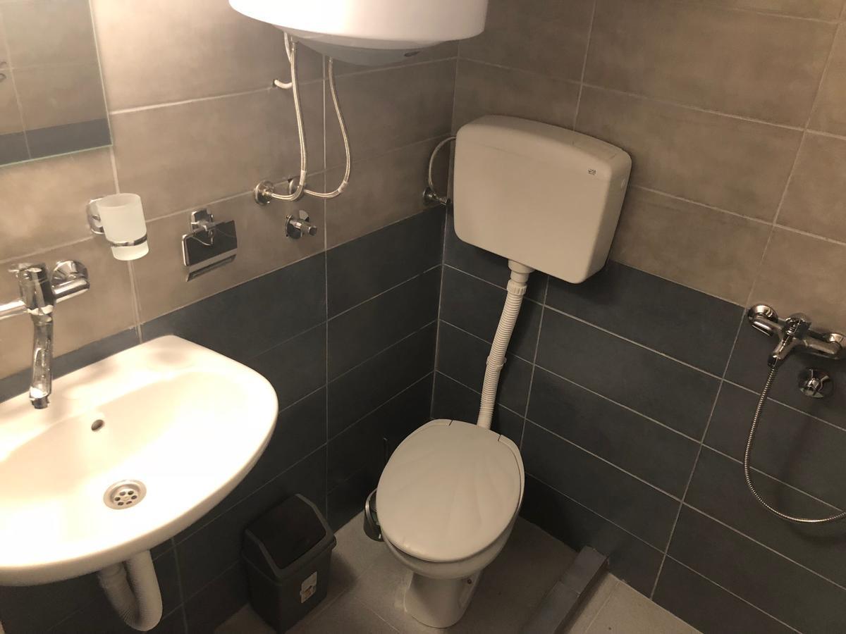 Apartmani Pavicevic Podgorica Buitenkant foto