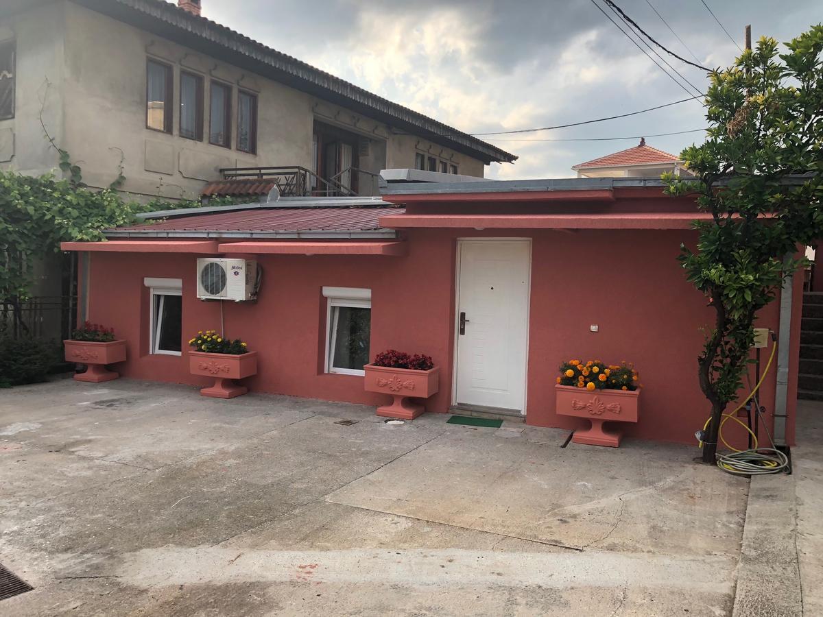 Apartmani Pavicevic Podgorica Buitenkant foto