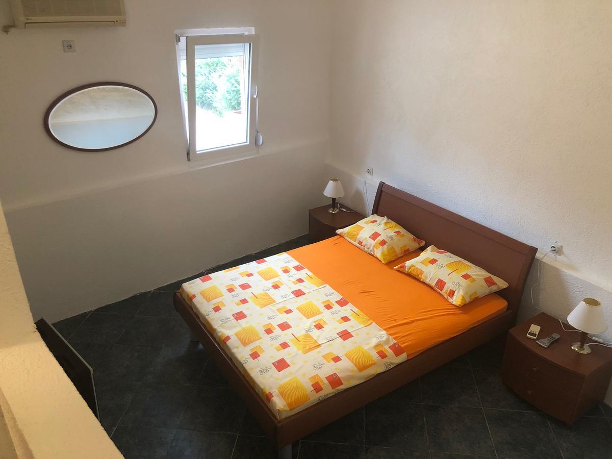 Apartmani Pavicevic Podgorica Buitenkant foto